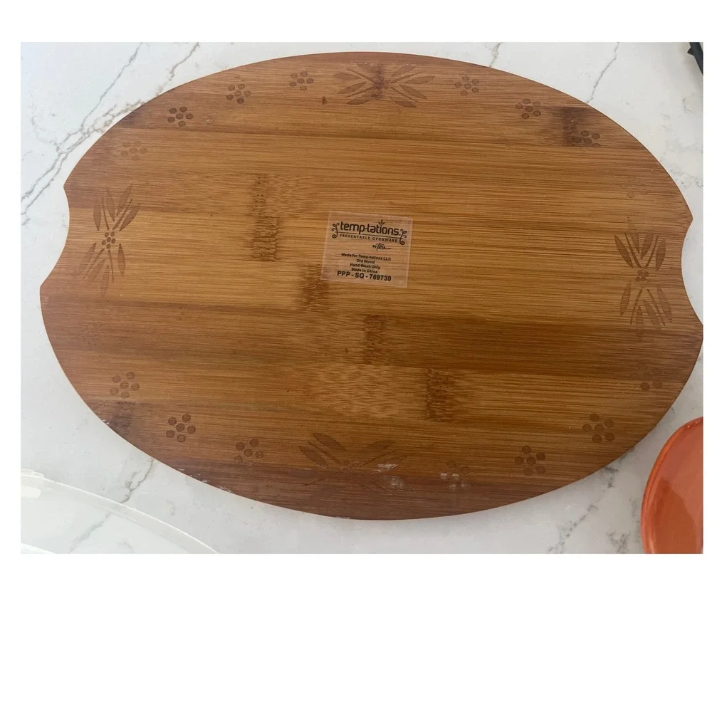 Temp-tations Old World Harvest 3QT Oval Baker Set with Rack Bamboo Board NIB